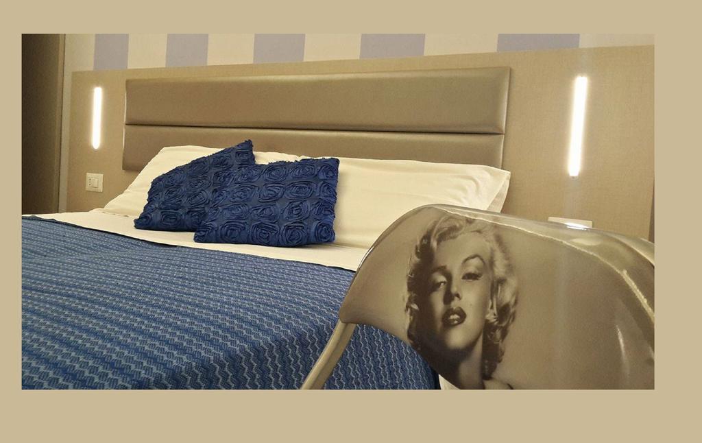 Hotel Arno Misano Adriatico Esterno foto