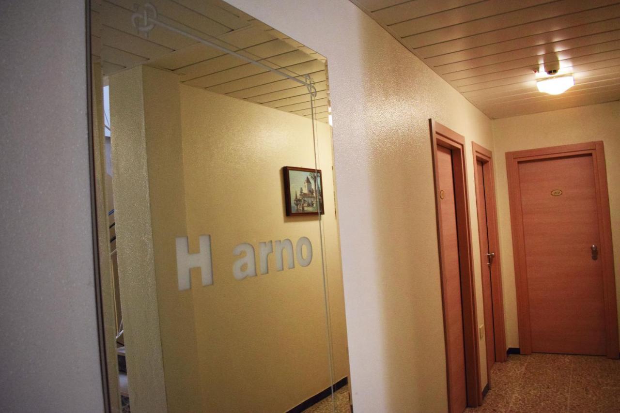 Hotel Arno Misano Adriatico Esterno foto